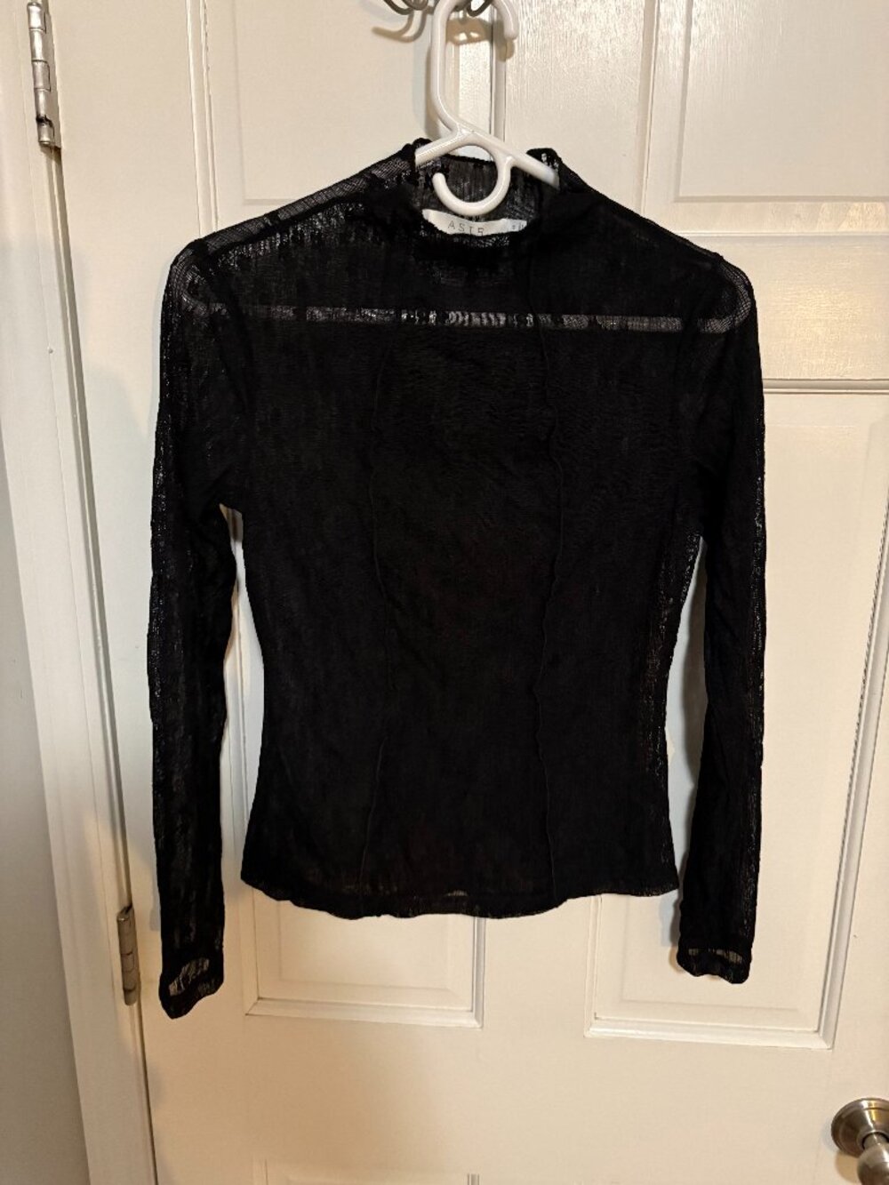 Astr size M top